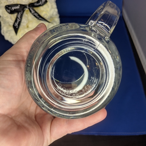 Arcorco frosted Xmas mug - Picture 4 of 4